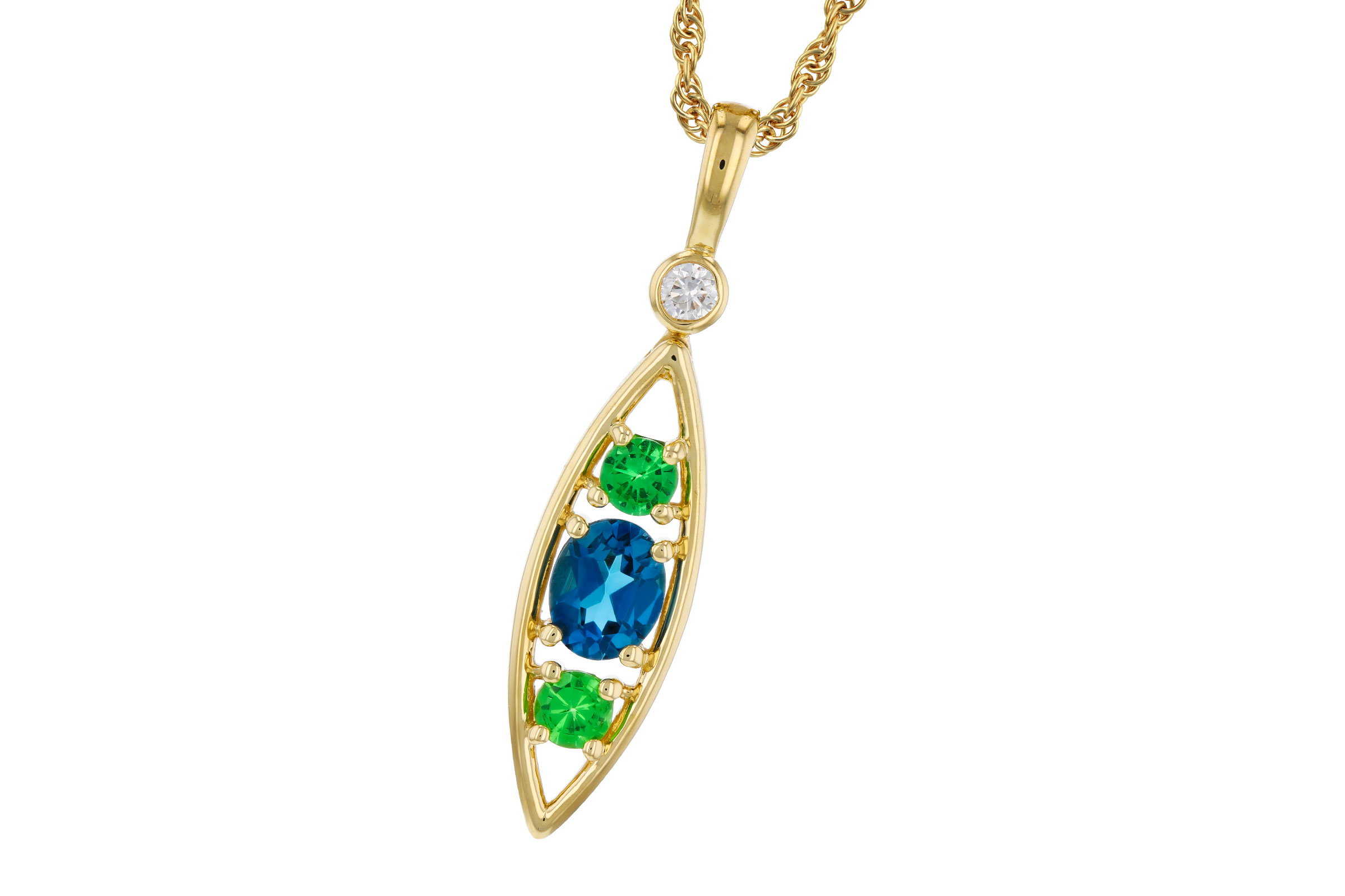 G276-20402: NECKLACE .54 SEMI-PREC (LBT & GR.GT) .58 TGW